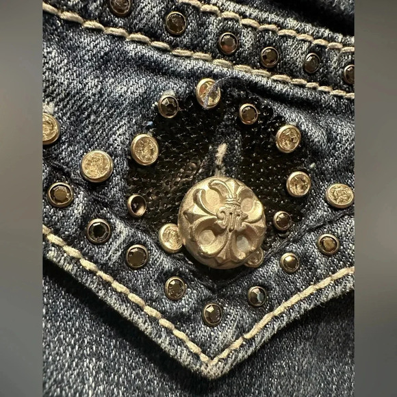 Miss Me distressed bootcut jeans size 29 - Picture 9 of 13